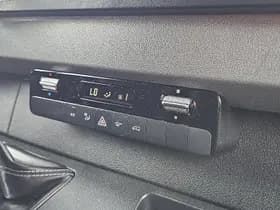 Mercedes-Benz Sprinter thumbnail 9