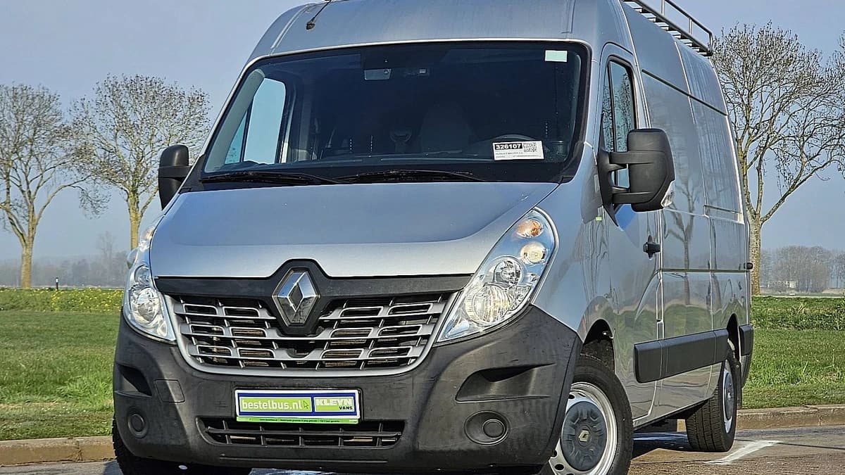 Renault Master — foto 1
