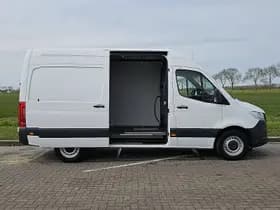 Mercedes-Benz Sprinter thumbnail 15