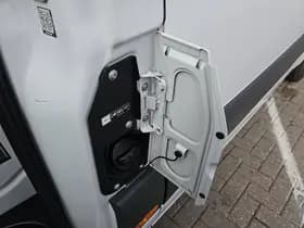 Mercedes-Benz Sprinter thumbnail 20