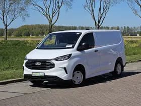 Ford Transit thumbnail 2