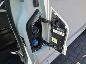 Ford Transit thumbnail 18