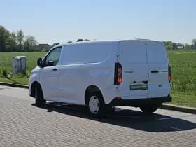 Ford Transit thumbnail 5