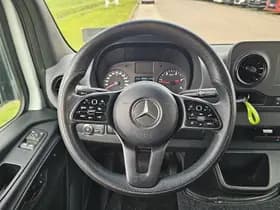 Mercedes-Benz Sprinter thumbnail 11