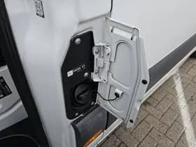 Mercedes-Benz Sprinter thumbnail 20