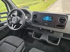 Mercedes-Benz Sprinter thumbnail 7