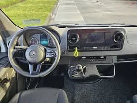 Mercedes-Benz Sprinter thumbnail 7