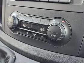 Mercedes-Benz Vito thumbnail 9