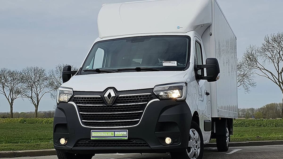 Renault Master — foto 1