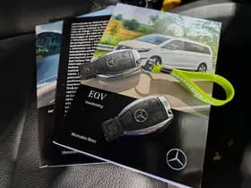 Mercedes-Benz Eqv thumbnail 13