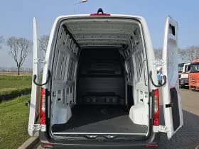 Mercedes-Benz Esprinter thumbnail 13