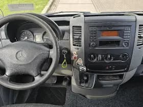 Mercedes-Benz Sprinter thumbnail 7