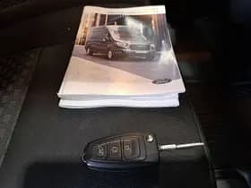 Ford Transit thumbnail 11
