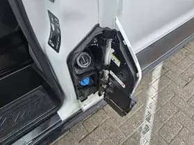 Ford Transit thumbnail 16