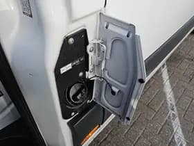 Mercedes-Benz Sprinter thumbnail 18