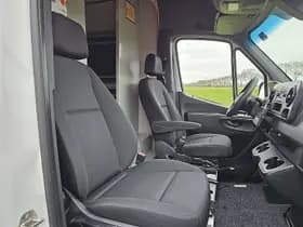 Mercedes-Benz Sprinter thumbnail 6