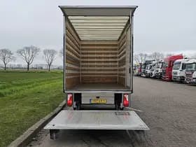 Mercedes-Benz Sprinter thumbnail 14