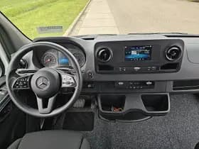 Mercedes-Benz Sprinter thumbnail 7