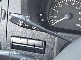 Mercedes-Benz Sprinter thumbnail 10