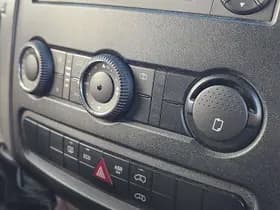 Mercedes-Benz Sprinter thumbnail 9