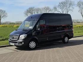 Mercedes-Benz Sprinter thumbnail 2