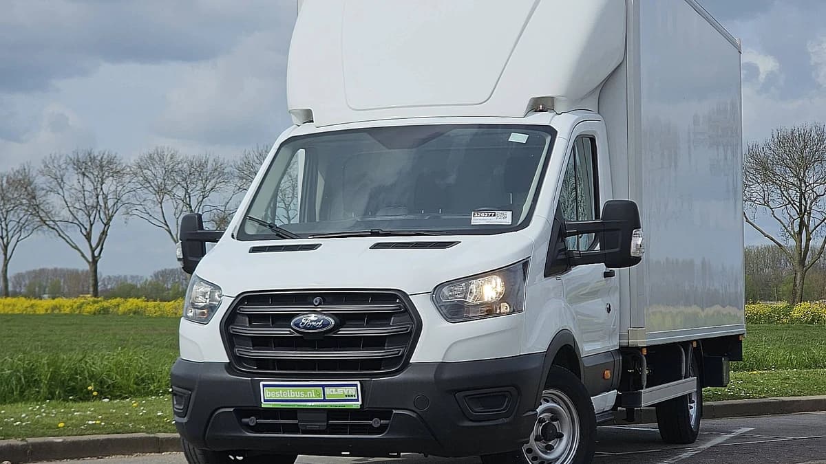 Ford Transit — foto 1