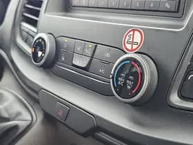 Ford Transit thumbnail 9