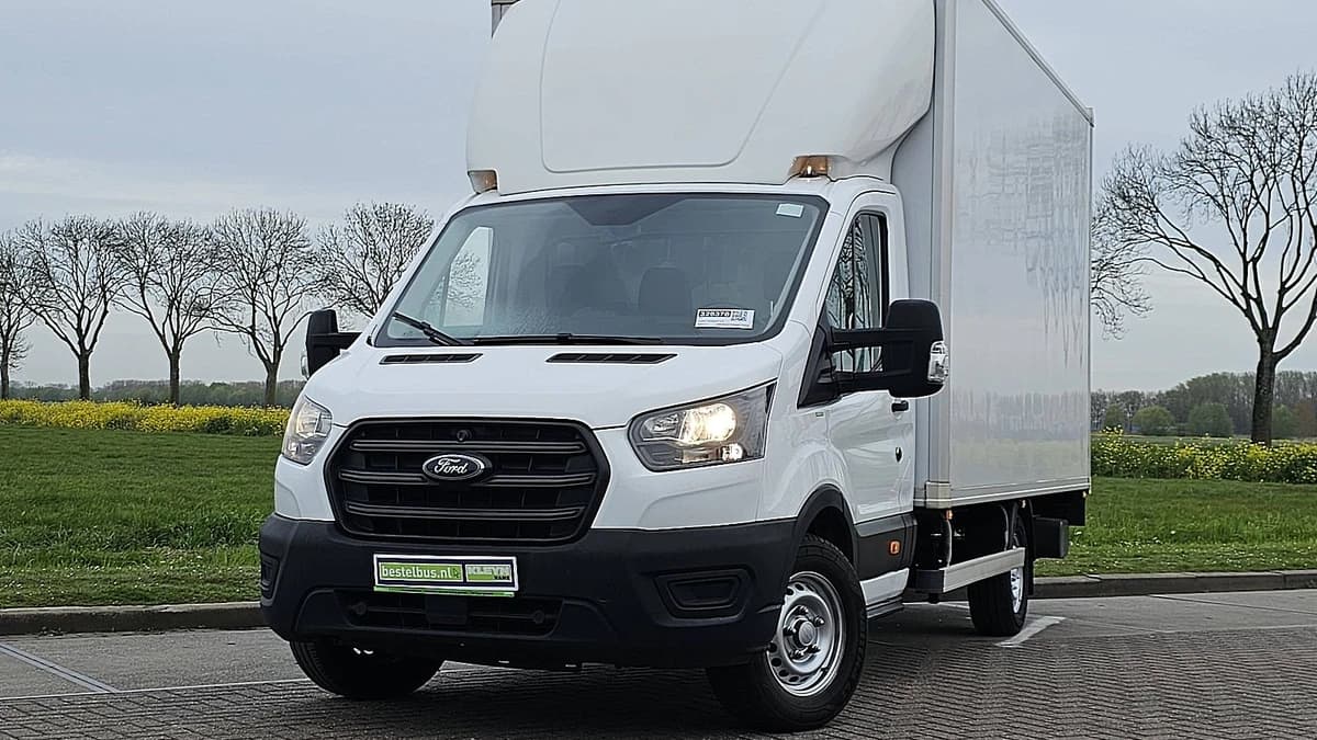 Ford Transit — foto 1