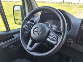 Mercedes-Benz Sprinter thumbnail 8