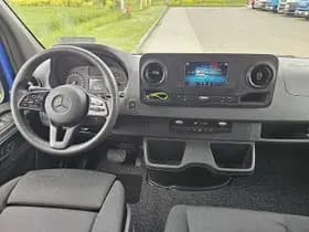 Mercedes-Benz Sprinter thumbnail 7