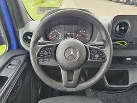 Mercedes-Benz Sprinter thumbnail 10