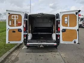 Opel Vivaro thumbnail 13