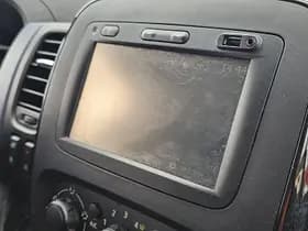 Opel Vivaro thumbnail 10