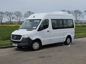 Mercedes-Benz Sprinter thumbnail 2