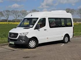 Mercedes-Benz Sprinter thumbnail 2