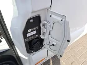 Mercedes-Benz Sprinter thumbnail 15