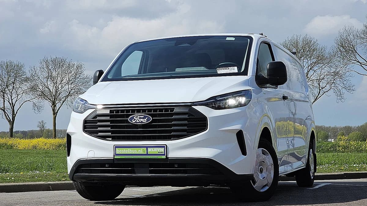 Ford Transit — foto 1