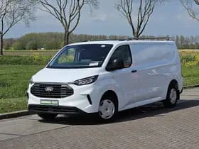 Ford Transit thumbnail 2