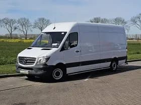 Mercedes-Benz Sprinter thumbnail 2
