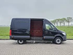 Mercedes-Benz Sprinter thumbnail 14