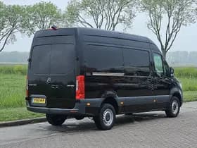 Mercedes-Benz Sprinter thumbnail 3