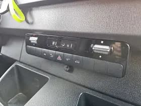 Mercedes-Benz Sprinter thumbnail 9