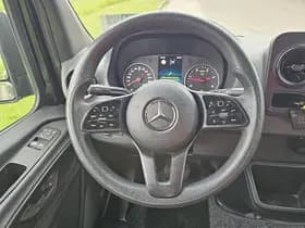 Mercedes-Benz Sprinter thumbnail 10