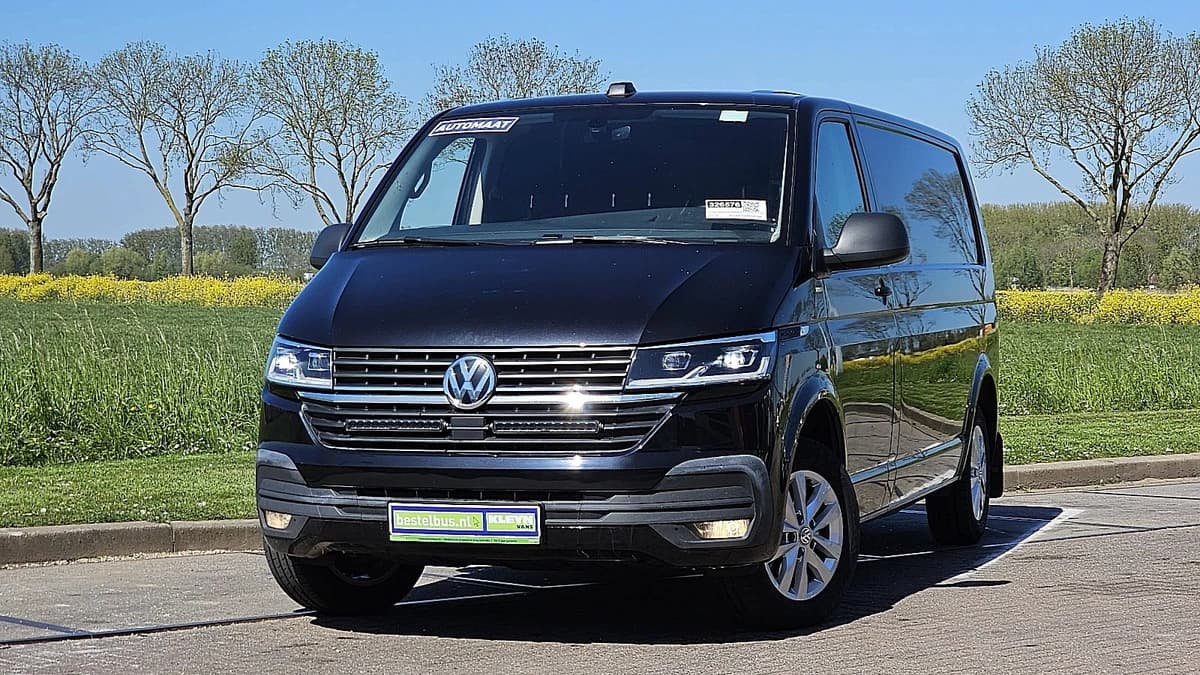 Volkswagen Transporter — foto 1