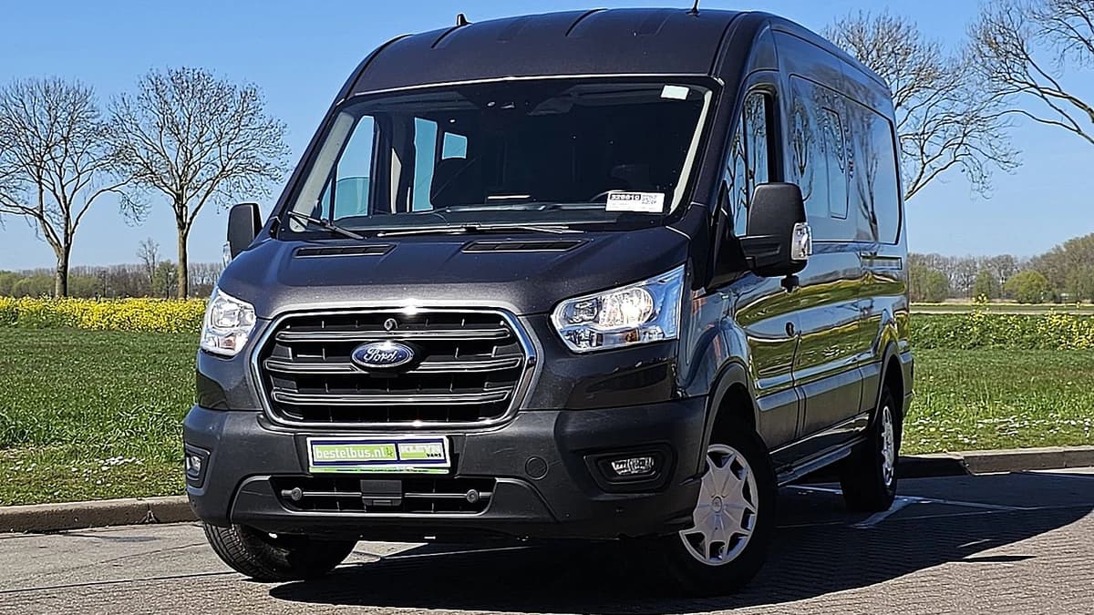 Ford Transit — foto 1