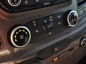 Ford Transit thumbnail 9