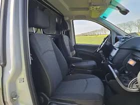 Mercedes-Benz Vito thumbnail 6