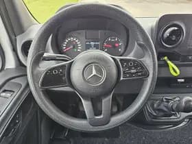 Mercedes-Benz Sprinter thumbnail 10