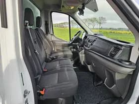 Ford Transit thumbnail 6