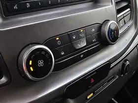 Ford Transit thumbnail 9